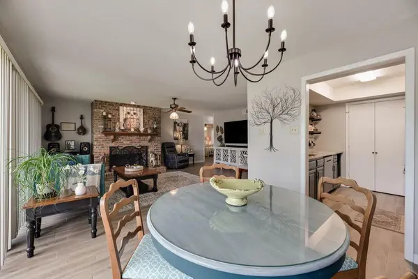 813 Signal Ridge Place #813, Rockwall, TX 75032