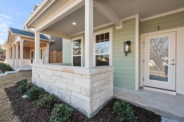 506 E Kimball Street #1, Mansfield, TX 76063