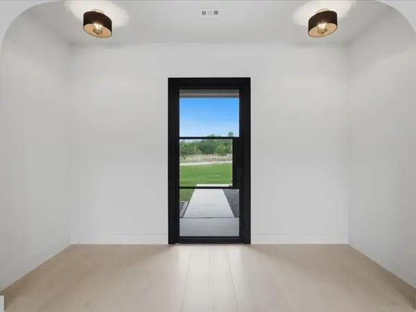 275 Latigo Way, Weatherford, TX 76088