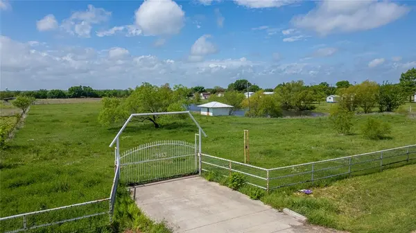 1233 Joyce Road, Kaufman, TX 75142