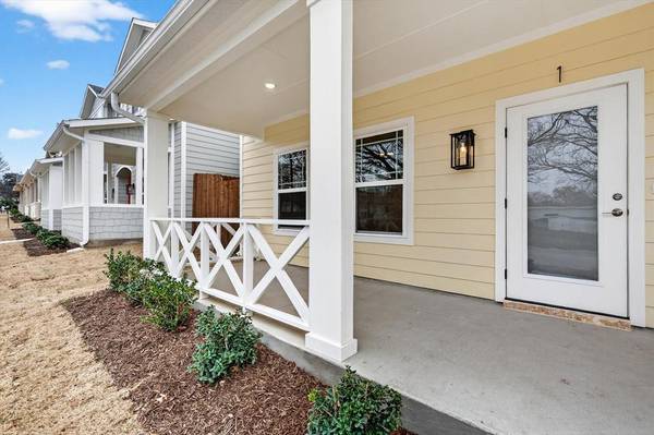 502 E Kimball Street #1, Mansfield, TX 76063