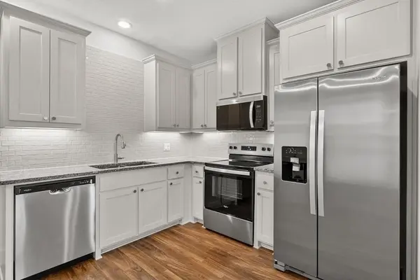 502 E Kimball Street #1, Mansfield, TX 76063