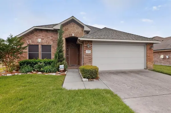 313 Coneflower Drive, Fate, TX 75087