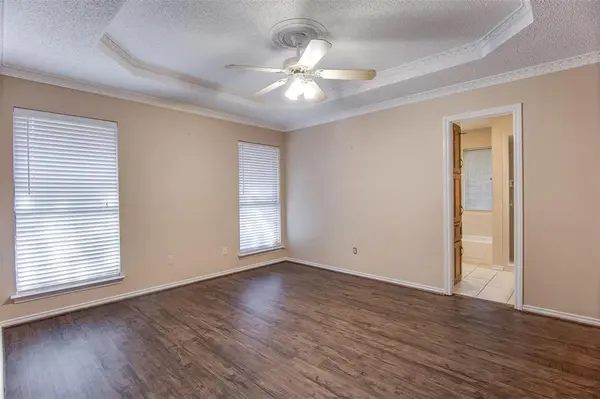 3924 Wentworth Drive, Arlington, TX 76001