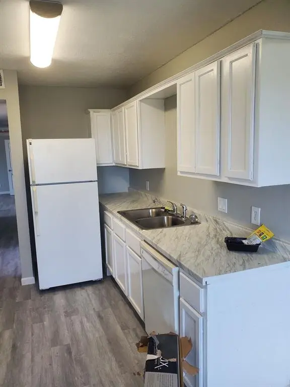 6754 Trail Lake Drive #B, Fort Worth, TX 76133