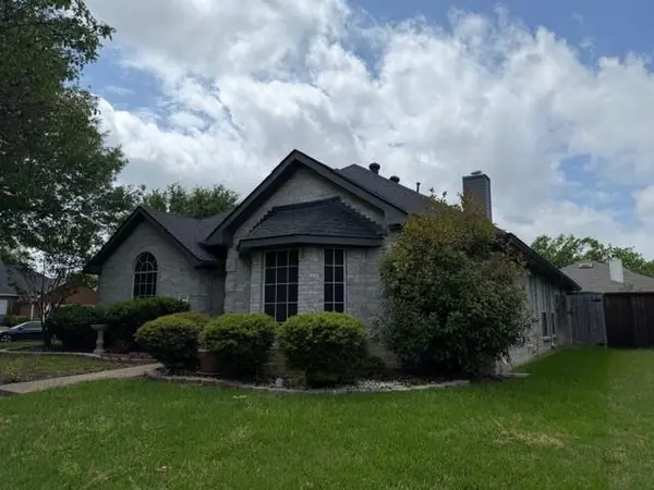 4541 Westbriar Lane, Grand Prairie, TX 75052