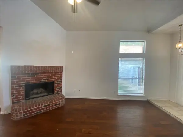 1409 Post Oak Drive, Rowlett, TX 75089