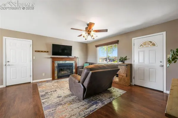 9525 Bar B RD, Fountain, CO 80817