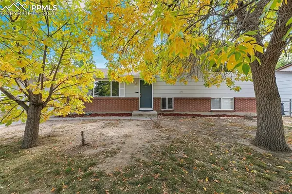 440 Calle Entrada, Fountain, CO 80817