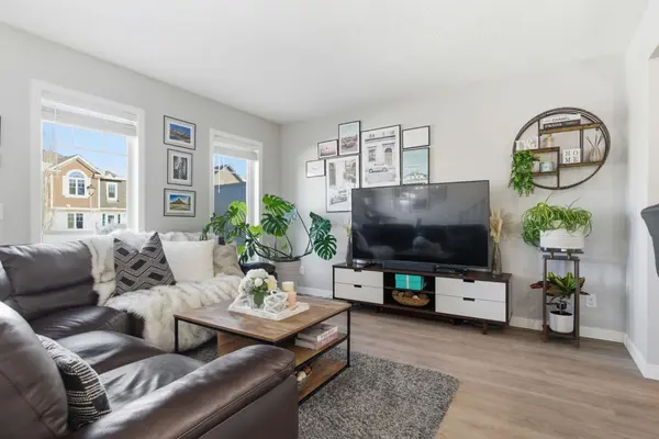 405 Windstone GRV SW, Airdrie, AB T4B 2P9