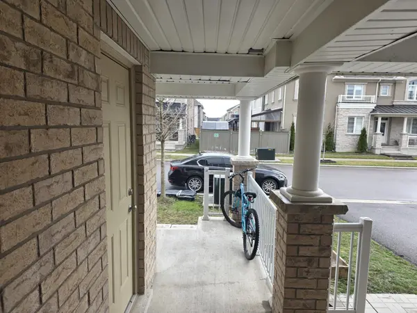 281 Murlock HTS, Milton, ON L9E 1C2