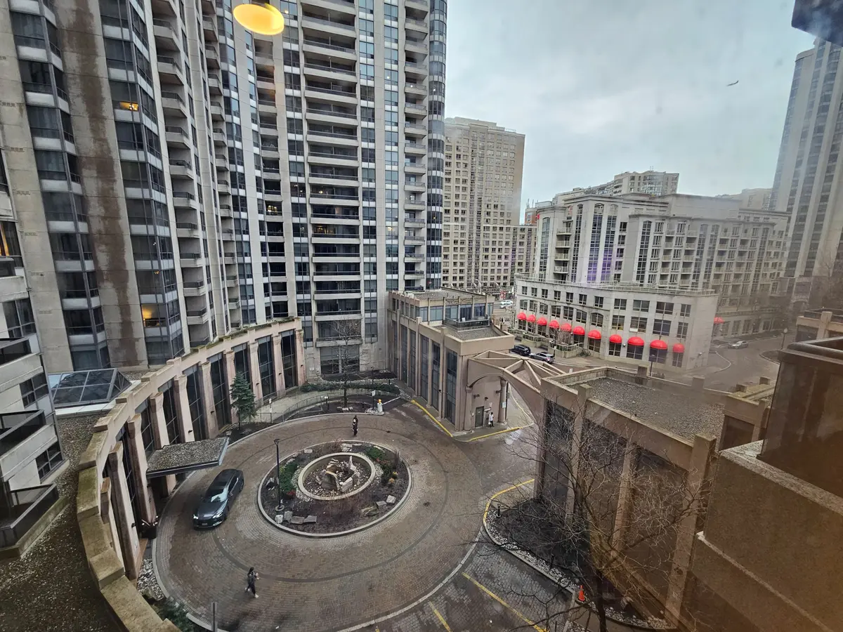 15 Northtown WAY #616, Toronto C14, ON M2N 7A2