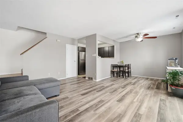 3060 Pembina HWY, Winnipeg, MB R3T 4N1