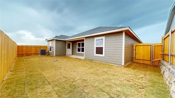 8012 White Sulphur Road, Ponder, TX 76259