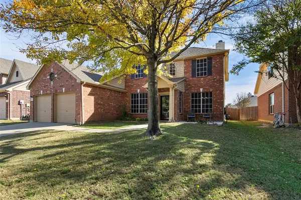4904 Carrotwood Drive, Fort Worth, TX 76244