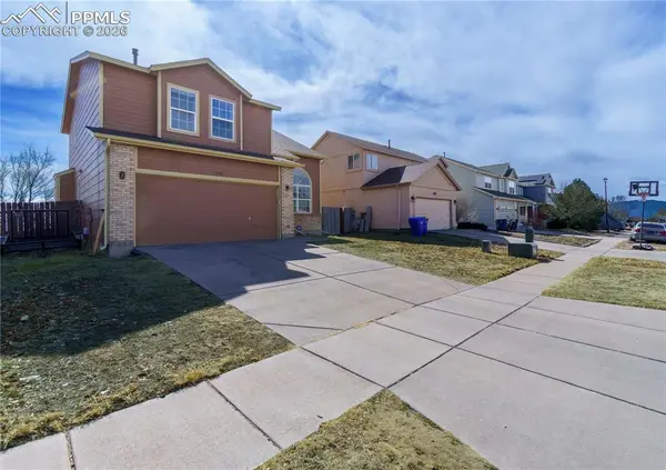 1755 Woodpark DR, Colorado Springs, CO 80951