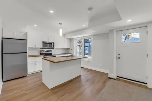 170 Croft ST, Toronto C01, ON M5S 0G5