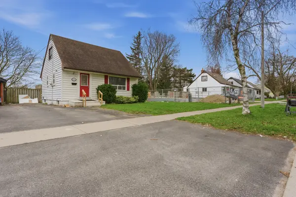 102 Kings CRES, Ajax, ON L1S 2M7