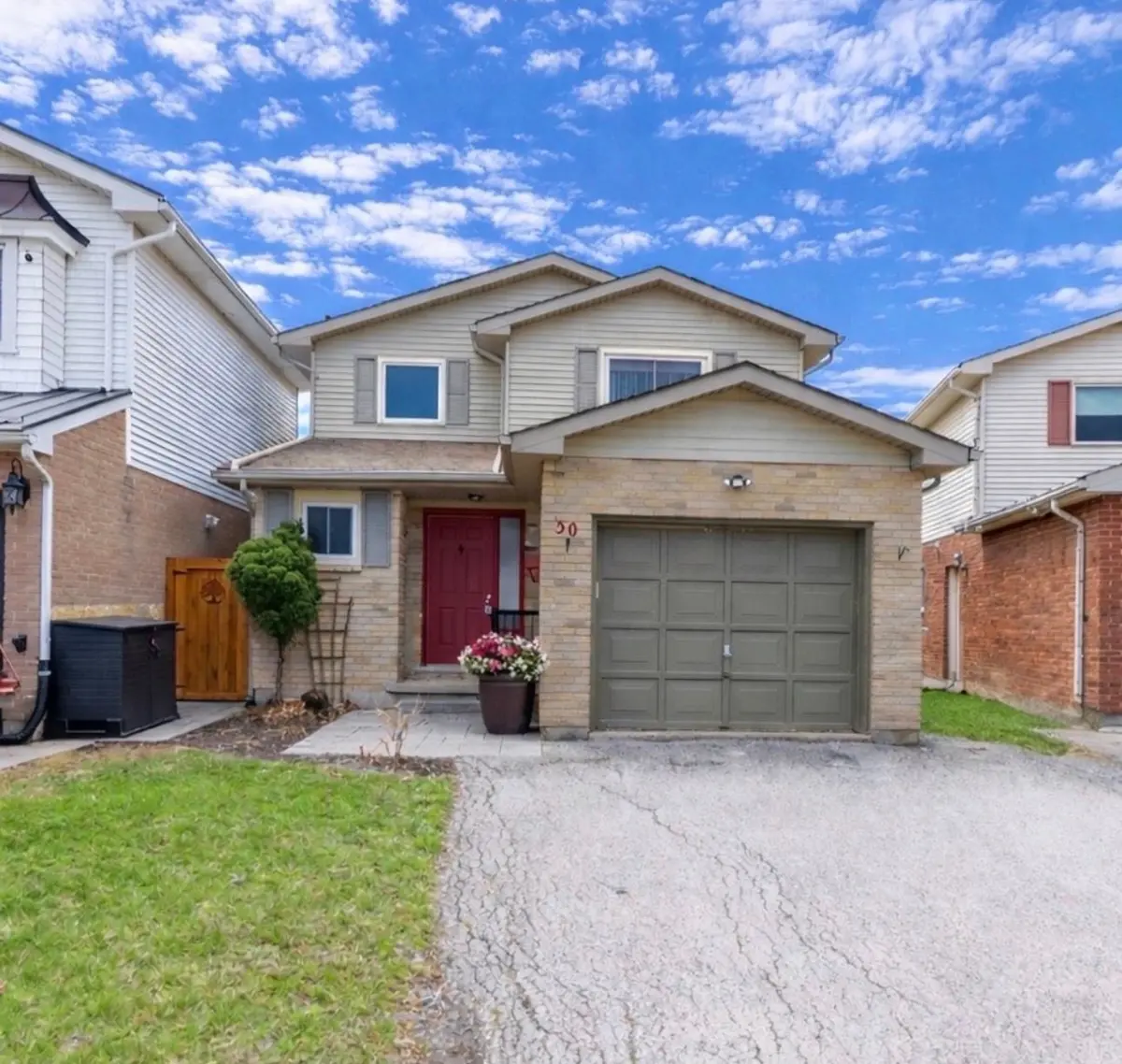 30 BAXTER CRES, Thorold, ON L2V 4R6