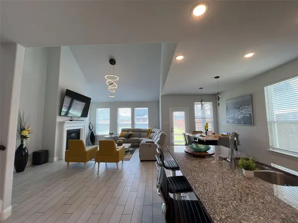 504 Conestoga Pass, Weston, TX 75009