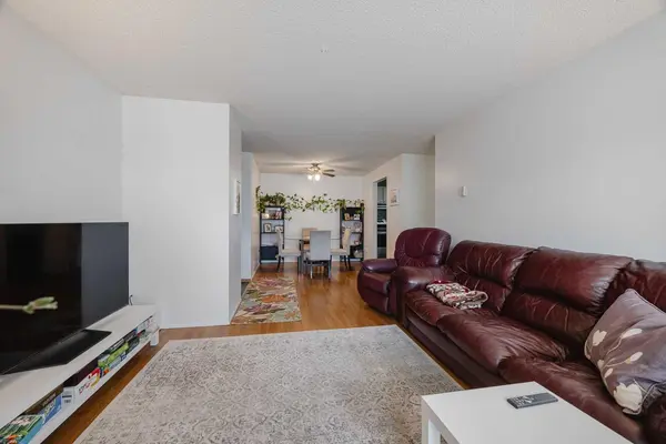 315 Southampton DR SW #9208, Calgary, AB T2W 2T6