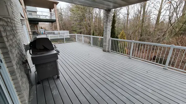 172 Lena CRES #2, Cambridge, ON N1R 8P6