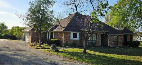 621 New Hope Road E, New Hope, TX 75071