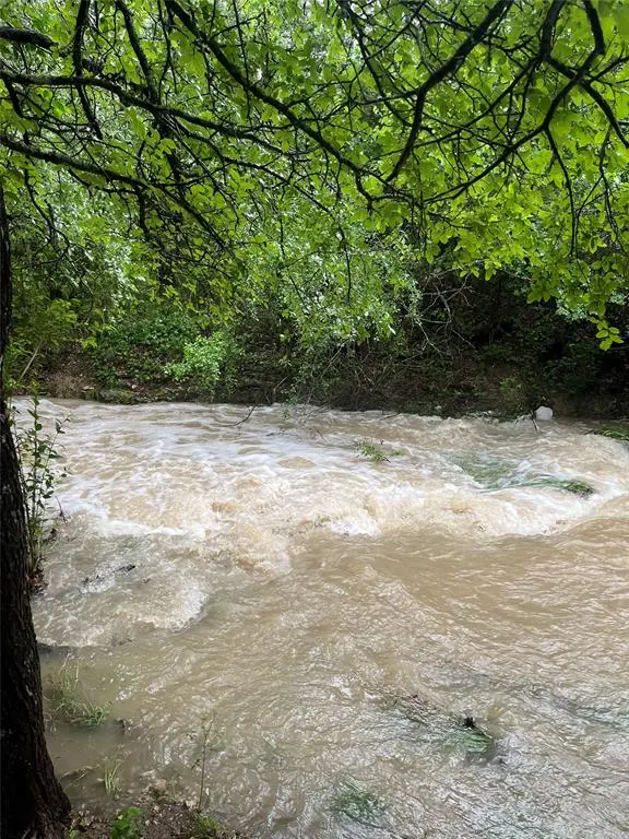 213 PR 1743 B, Clifton, TX 76634