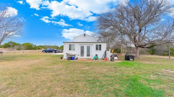 213 PR 1743 B, Clifton, TX 76634