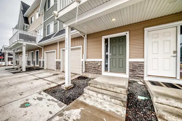 32 Red Embers Parade NE #806, Calgary, AB t3n1p7