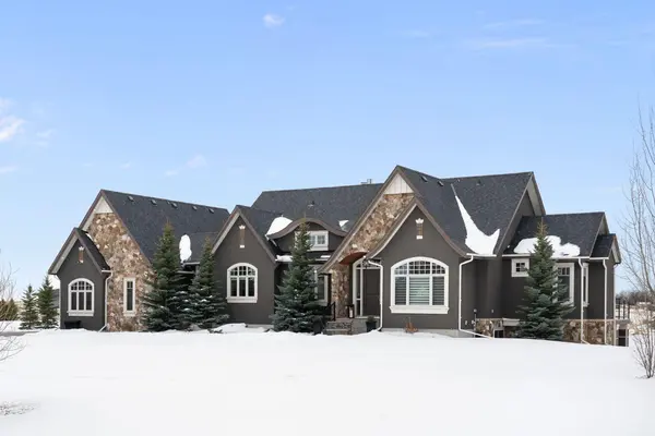 107 Willow Creek Summit, Rural Rocky View County, AB T3R 0K3