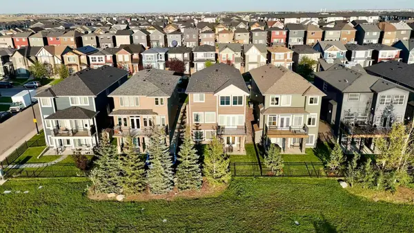 85 evansborough WAY NW, Calgary, AB t3p 0m6