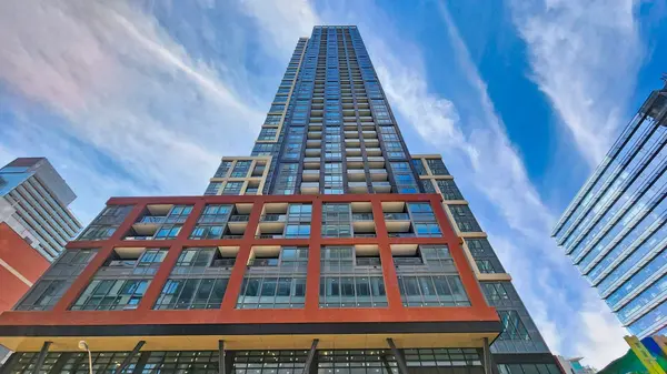 108 Peter ST #3009, Toronto C01, ON M5V 0W2