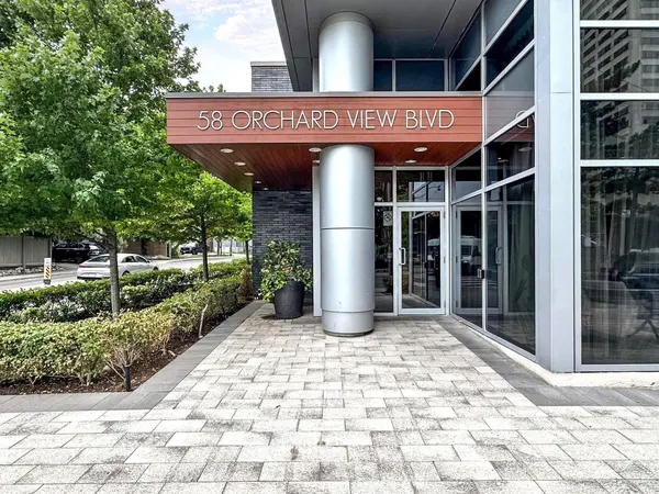 58 Orchard View BLVD #Ph03, Toronto C03, ON M4R 1B9