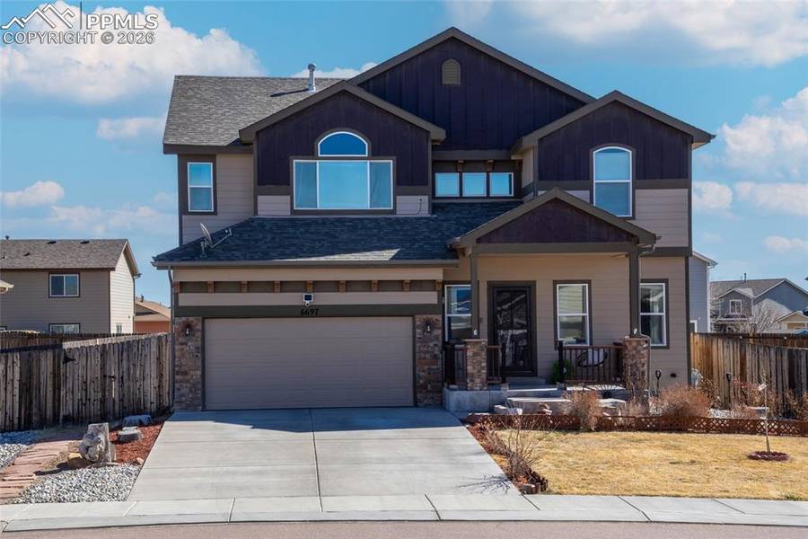 6697 Kearsarge DR, Colorado Springs, CO 80925