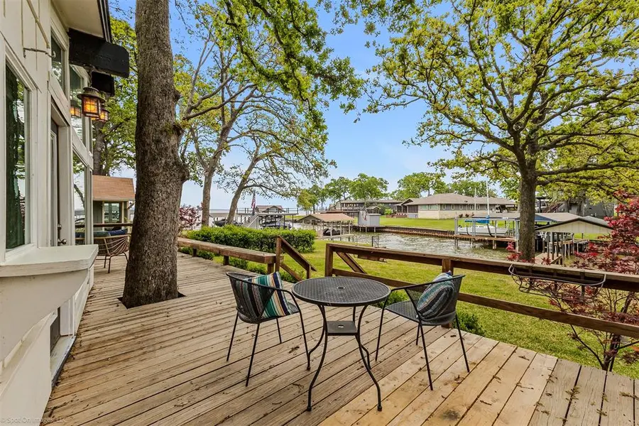 2516 Wildwood Way, Tool, TX 75143