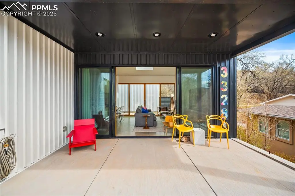 3328 W Bijou ST, Colorado Springs, CO 80904