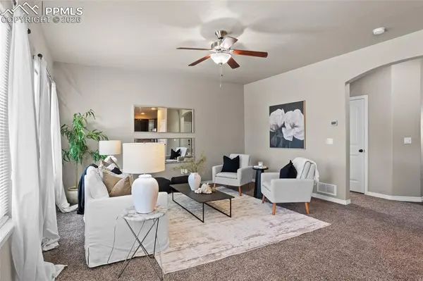 6697 Kearsarge DR, Colorado Springs, CO 80925