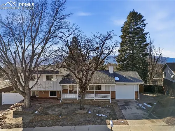 679 Bridger DR, Colorado Springs, CO 80909