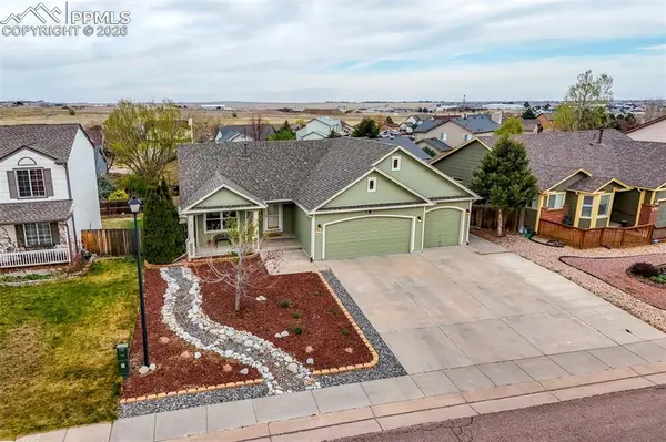 7443 Allens Park DR, Colorado Springs, CO 80922