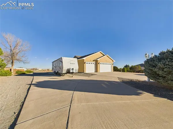 36 S Rolling Prairie DR, Pueblo West, CO 81007