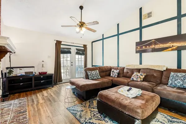 744 Lee Street, Mesquite, TX 75149