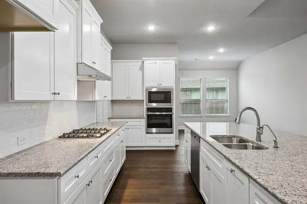 1335 Chisos Way, Heath, TX 75126