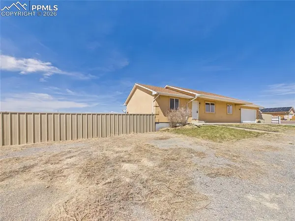 71 S Citadel CIR, Pueblo West, CO 81007