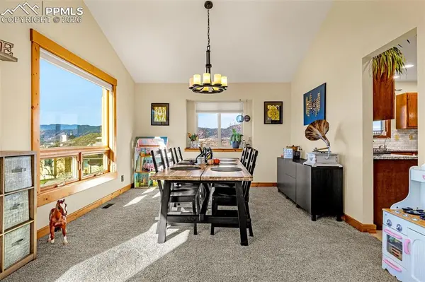 660 Harness RD, Monument, CO 80132
