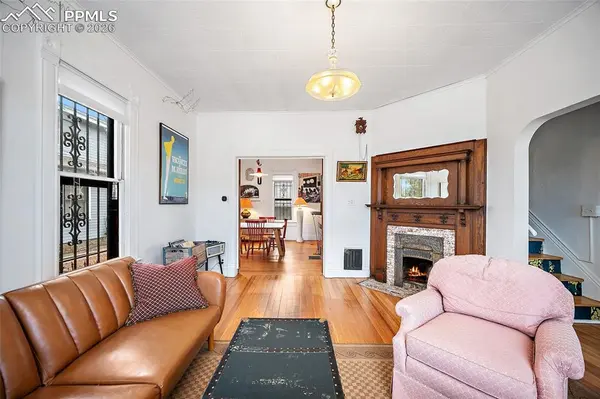 831 S Cascade AVE, Colorado Springs, CO 80903