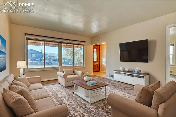 27 Bonfoy AVE, Colorado Springs, CO 80909