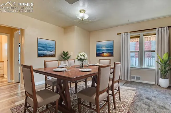 27 Bonfoy AVE, Colorado Springs, CO 80909