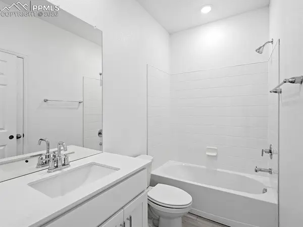 13219 Valley Peak DR, Peyton, CO 80831