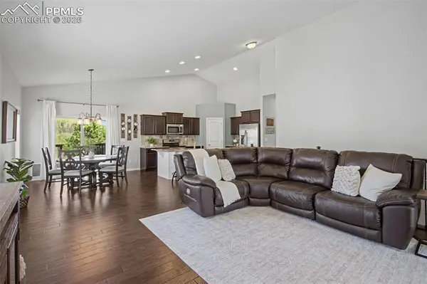 19454 Lindenmere DR, Monument, CO 80132